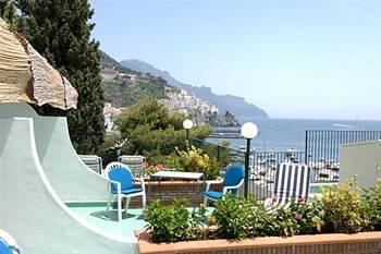 Aurora Hotel Amalfi Piazzale dei Prontontini, 7