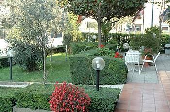 Vignola Hotel Assisi Via San Bernardino da Siena 23