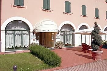 Hotel Bentivoglio Piazza Carlo Alberto Pizzardi 1