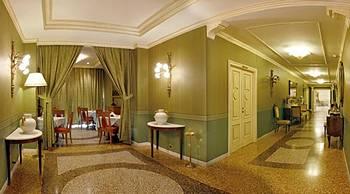 Hotel Bentivoglio Piazza Carlo Alberto Pizzardi 1