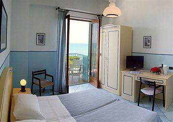 Hotel Tourist Cefalu Lungomare G Giardina