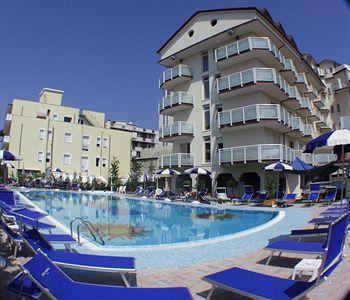 Universal Hotel Cervia Lungomare Deledda 118