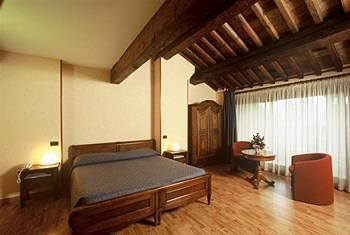 Ripagrande Hotel Ferrara Via Ripagrande 21