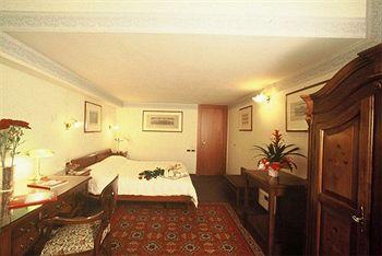 Ripagrande Hotel Ferrara Via Ripagrande 21