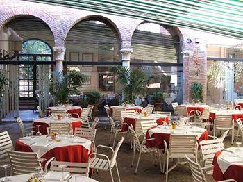 Ripagrande Hotel Ferrara Via Ripagrande 21