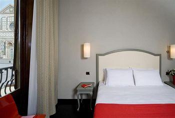 Hotel Rosso 23 Florence Piazza Santa Maria Novella 23