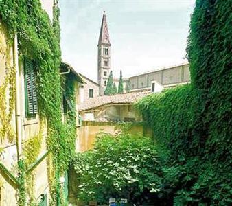 Palazzo Dal Borgo Hotel Aprile Florence Via della Scala 6