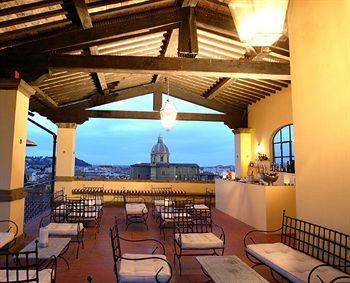 Palazzo Magnani Feroni Hotel Florence Borgo San Frediano 5