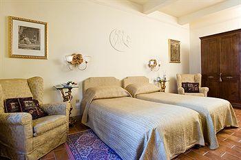 Palazzo Magnani Feroni Hotel Florence Borgo San Frediano 5