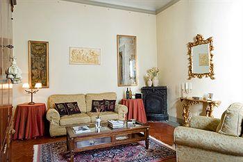 Palazzo Magnani Feroni Hotel Florence Borgo San Frediano 5