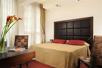 Athenaeum Personal Hotel Florence Via Cavour 88