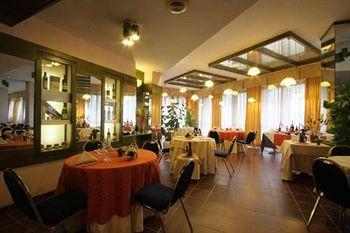 Golden Tulip Mirage Hotel Florence Via Francesco Baracca, 231 Interno 18