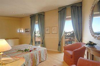 Viva Hotel Pitti Palace Ponte Vecchio Florence Borgo San Jacopo 3