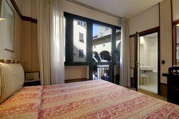 Viva Hotel Pitti Palace Ponte Vecchio Florence Borgo San Jacopo 3