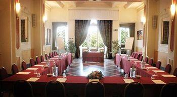 Hotel Villa Vecchia Monte Porzio Catone Via Frascati 49