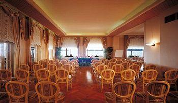 Grand Hotel Gardone Riviera Via Zanardelli 84