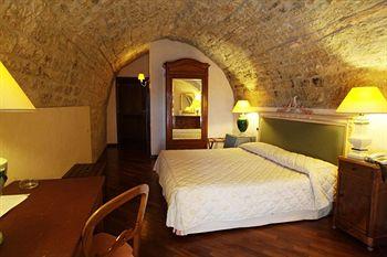 Relais Ducale Hotel Gubbio Via Galeotti 19