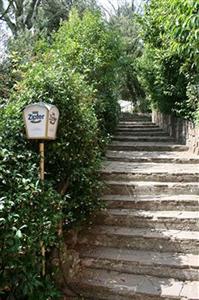 Hotel Monti Lamporecchio Via Della Chiesa 2