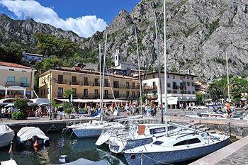 Centro Vacanza La Limonaia Hotel Limone sul Garda Via Sopino Alto