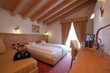 Hotel Amerikan Livigno via Florin 77