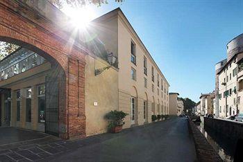 Hotel Ilaria And Residenza Dell Alba Lucca Via del Fosso 26