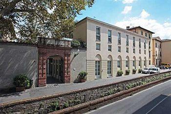 Hotel Ilaria And Residenza Dell Alba Lucca Via del Fosso 26