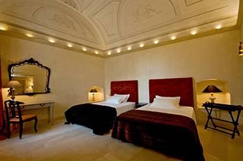 Palazzo Gattini Luxury Hotel Matera Piazza Duomo 13 14