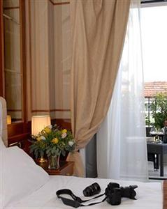 Hotel Manzoni Milan Via Santo Spirito 20