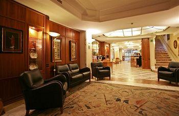 Capitol World Class Hotel Milan Via Cimarosa 6