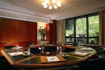 Capitol World Class Hotel Milan Via Cimarosa 6