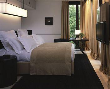 Bulgari Hotels and Resorts Milano Via Privata Fratelli Gabba 7/B