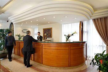 Mozart Hotel Milan Piazza Gerusalemme 6