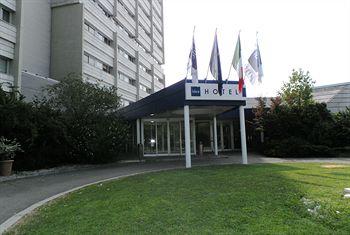 Holiday Inn Modena Via Tre Olmi 19