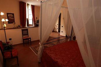 Grand Hotel Capodimonte Naples Via Capodimonte 3