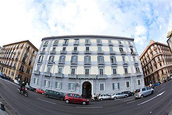 H Rooms Hotel Naples Via F. Caracciolo 11