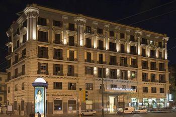 Una Hotel Napoli Piazza Garibaldi, 9/10