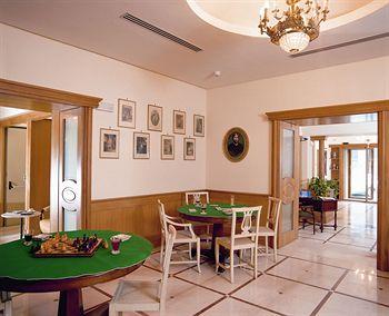 Grand Hotel Europa Naples Corso Meridionale, 14