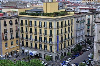 Best Western Hotel Plaza Naples Piazza Principe Umberto I, 23