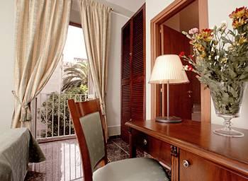 Le Stanze Del Vicere Hotel Naples Via Stella 94