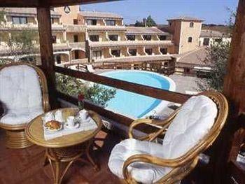 Hotel Pozzo Sacro Panoramic to Golfo Aranci km 3