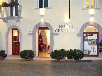 Centrale Hotel Olbia Corso Umberto, 85