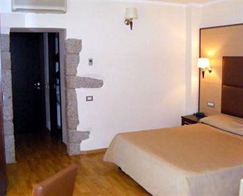 Centrale Hotel Olbia Corso Umberto, 85