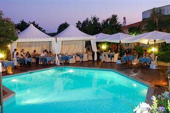 Stefania Hotel Olbia Via Bora, 8 - Localita Pittulongu