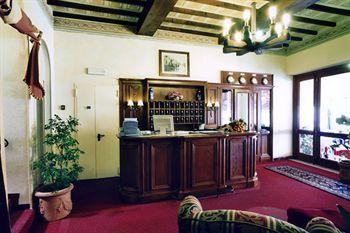 Villa Kinzica Hotel Pisa Piazza Arcivescovado 2