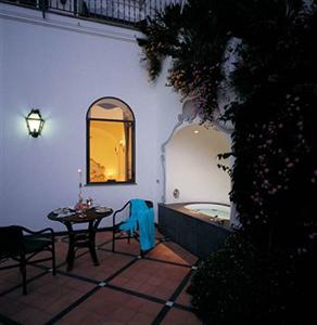 Hotel Punta Regina Positano Via Pasitea 224