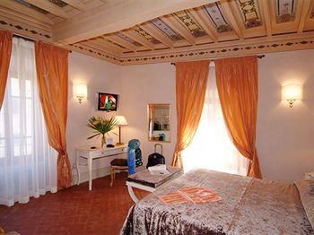 Palazzo San Niccolo Hotel Radda in Chianti Via Roma 16