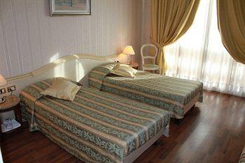 Hotel President Rimini Via Tripoli 276