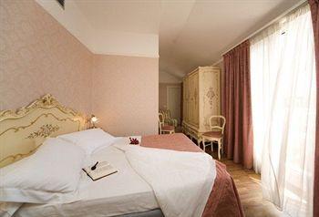 Hotel President Rimini Via Tripoli 276