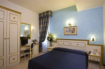 Hotel King Rimini Viale Vespucci 139