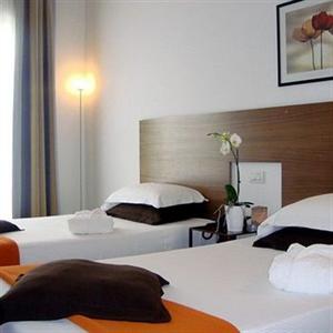 Hotel Trieste Rimini Viale Trieste 4